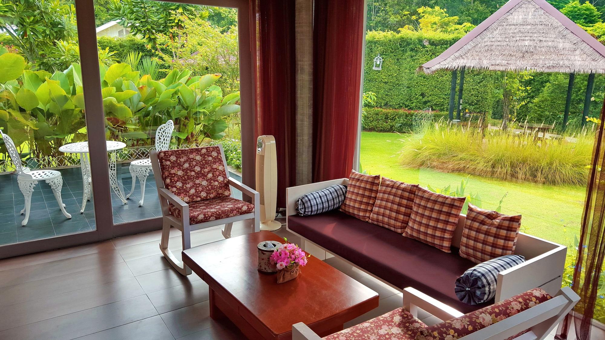 Perennial Resort Nai Yang Beach Exterior foto