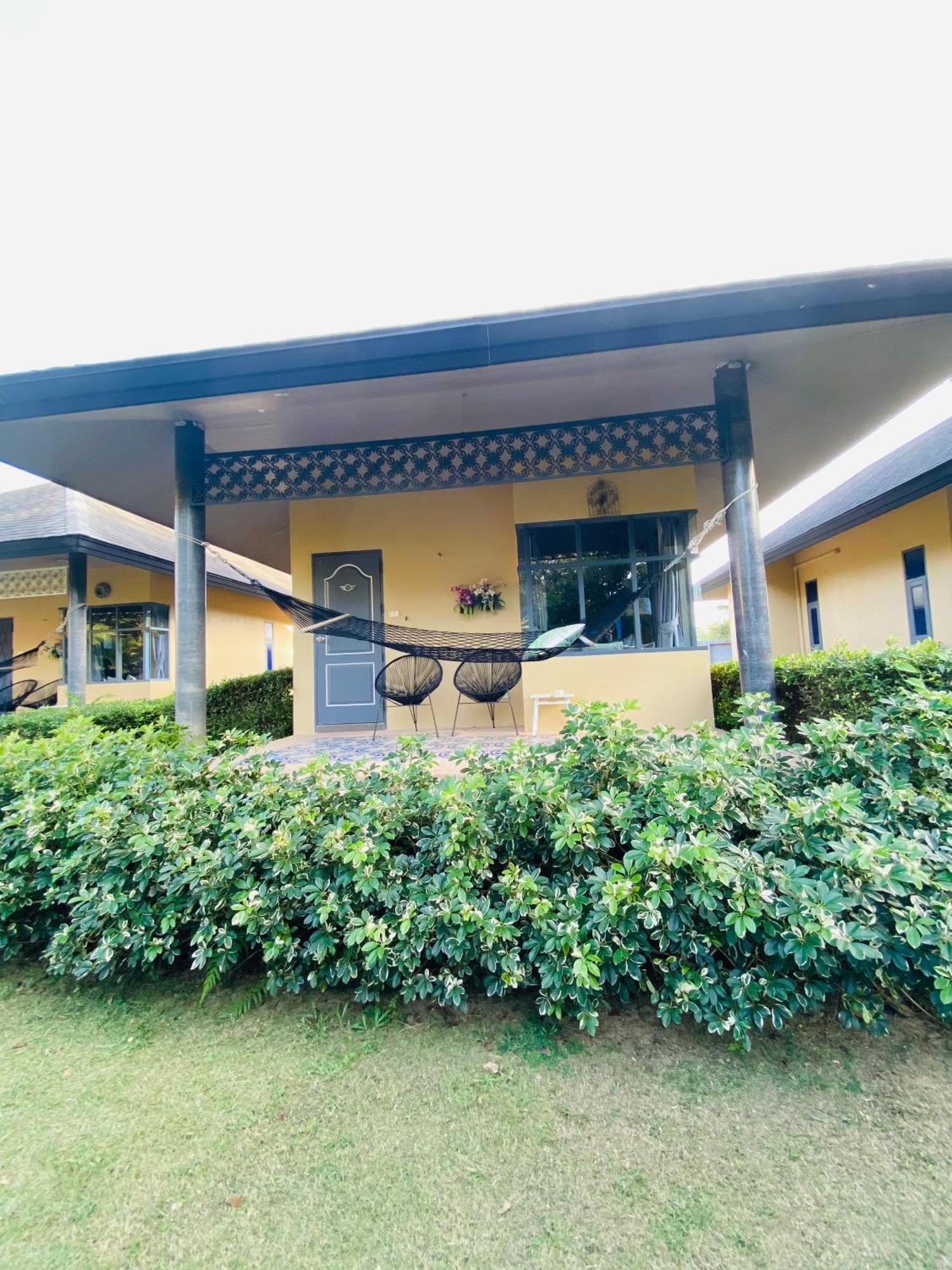 Perennial Resort Nai Yang Beach Zimmer foto